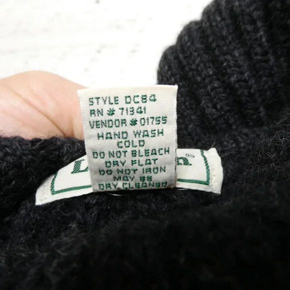 L.L. Bean Sweater Womens Medium Gray Wool Cable Knit Turtleneck Made Ireland
